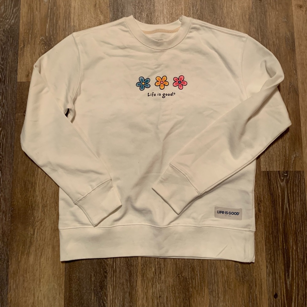 NWOT women’s Life Is Good crew sweatshirt